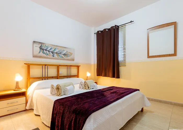 2a Abrigos, Wifi Y Balcon شقة *